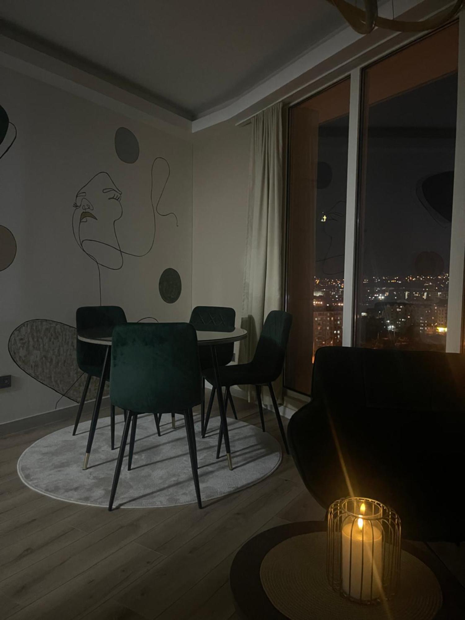 Sky Lux Point Appartement Skopje Buitenkant foto